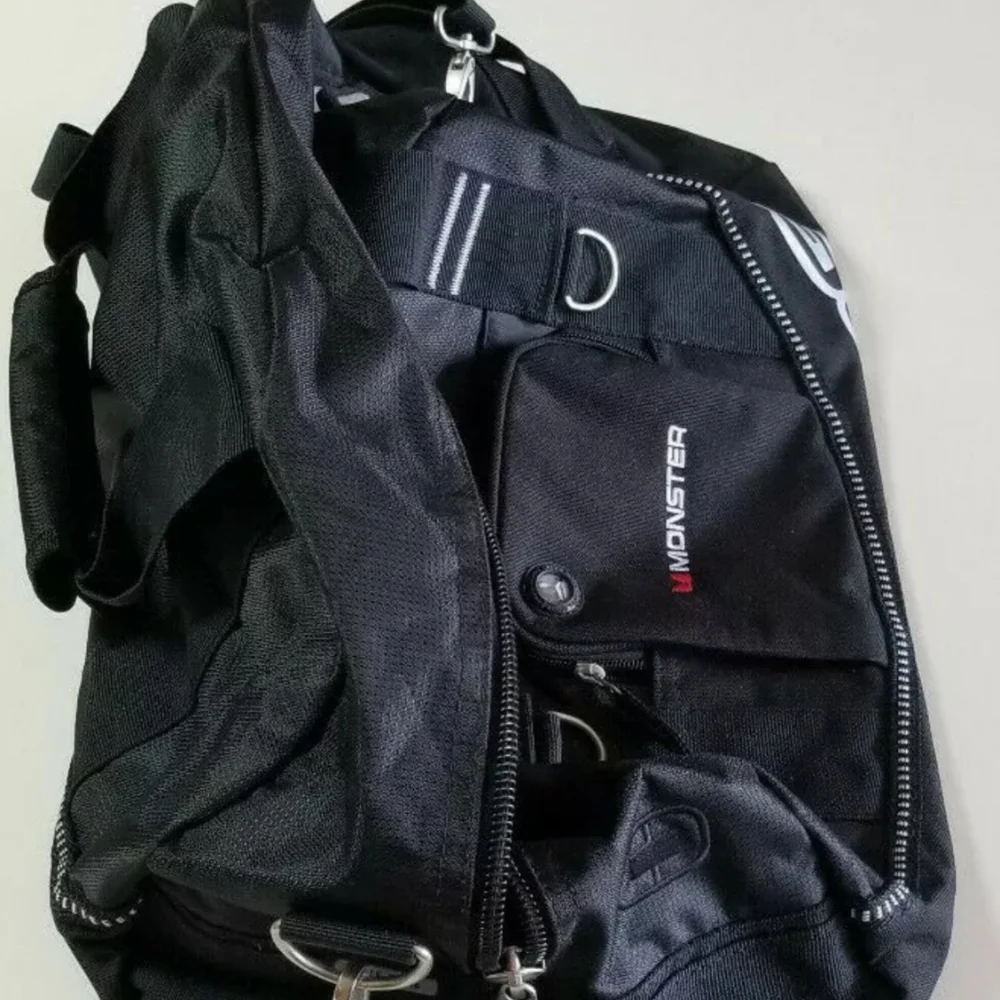 New Ogio Half Dome Duffel - special Monster logo - Picture 3 of 5